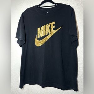 Nike T Shirt Black With Gold Logo Graphic XXL